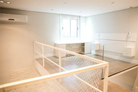 Apartamento à venda com 1 suíte em Vila Suzana, São Paulo, SP