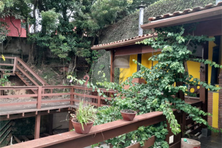 Sobrado à venda com 6 quartos, sendo 3 suítes, em Rolinópolis, São Paulo, SP