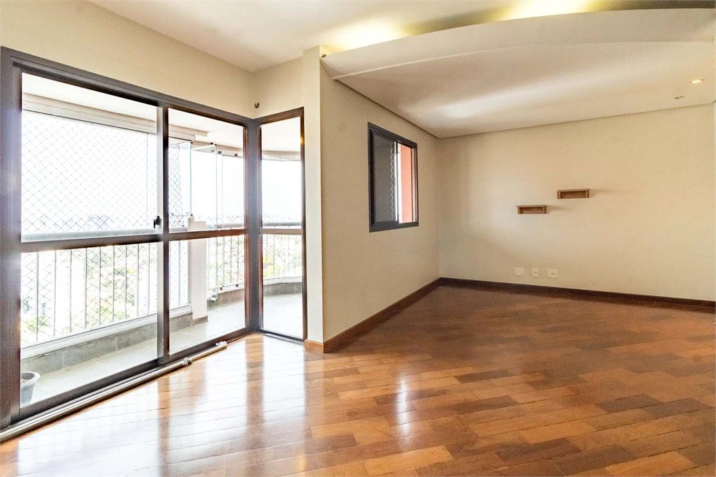Apartamento à venda com 3 quartos, sendo 1 suíte, em Sumarezinho, São Paulo, SP