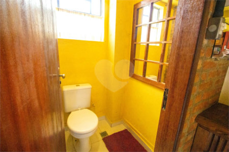 Chácara à venda com 5 quartos, sendo 4 suítes, no Centro (canguera), São Roque, SP