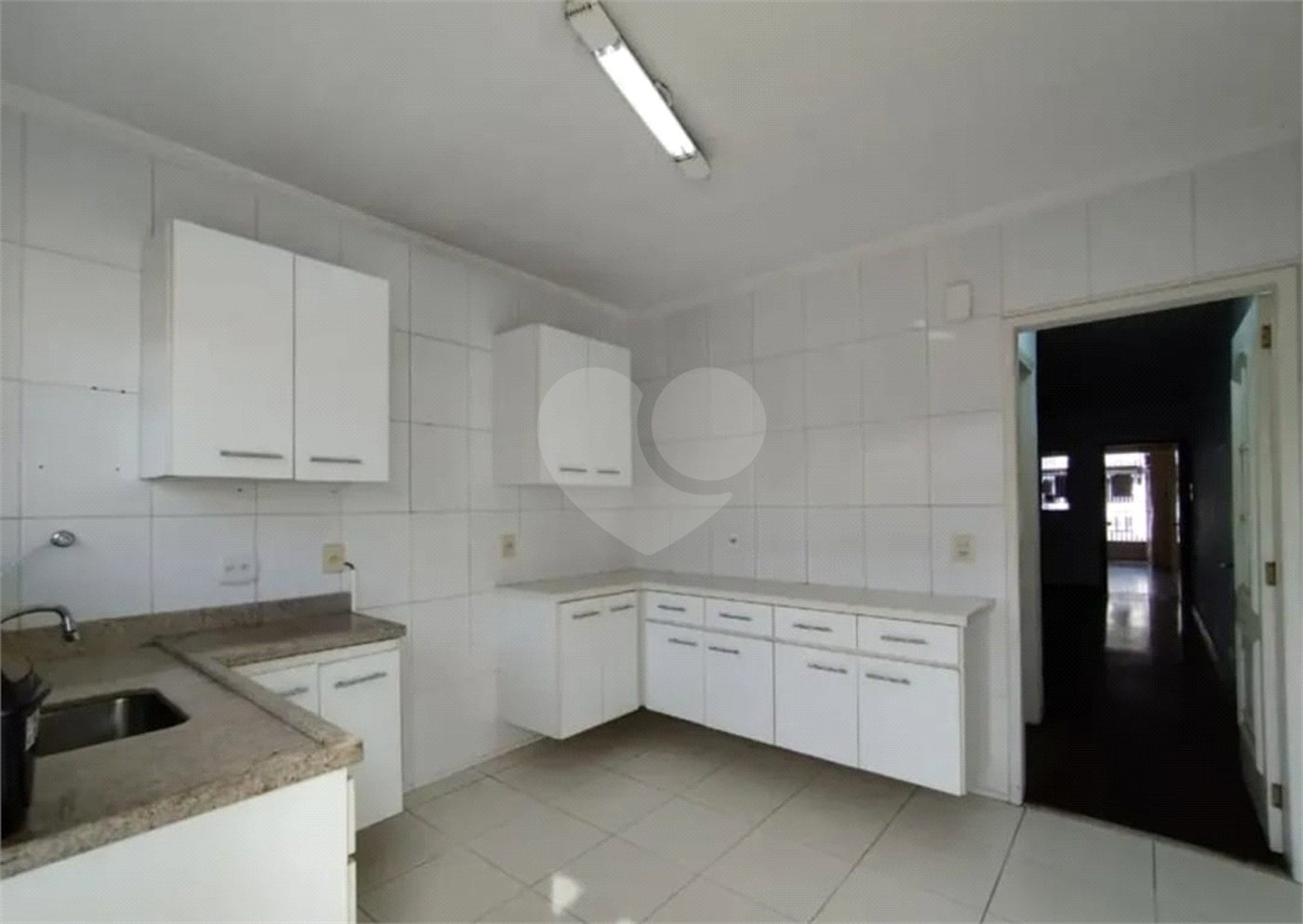 Sobrado à venda com 3 quartos, sendo 1 suíte, em Jardim Ester, São Paulo, SP
