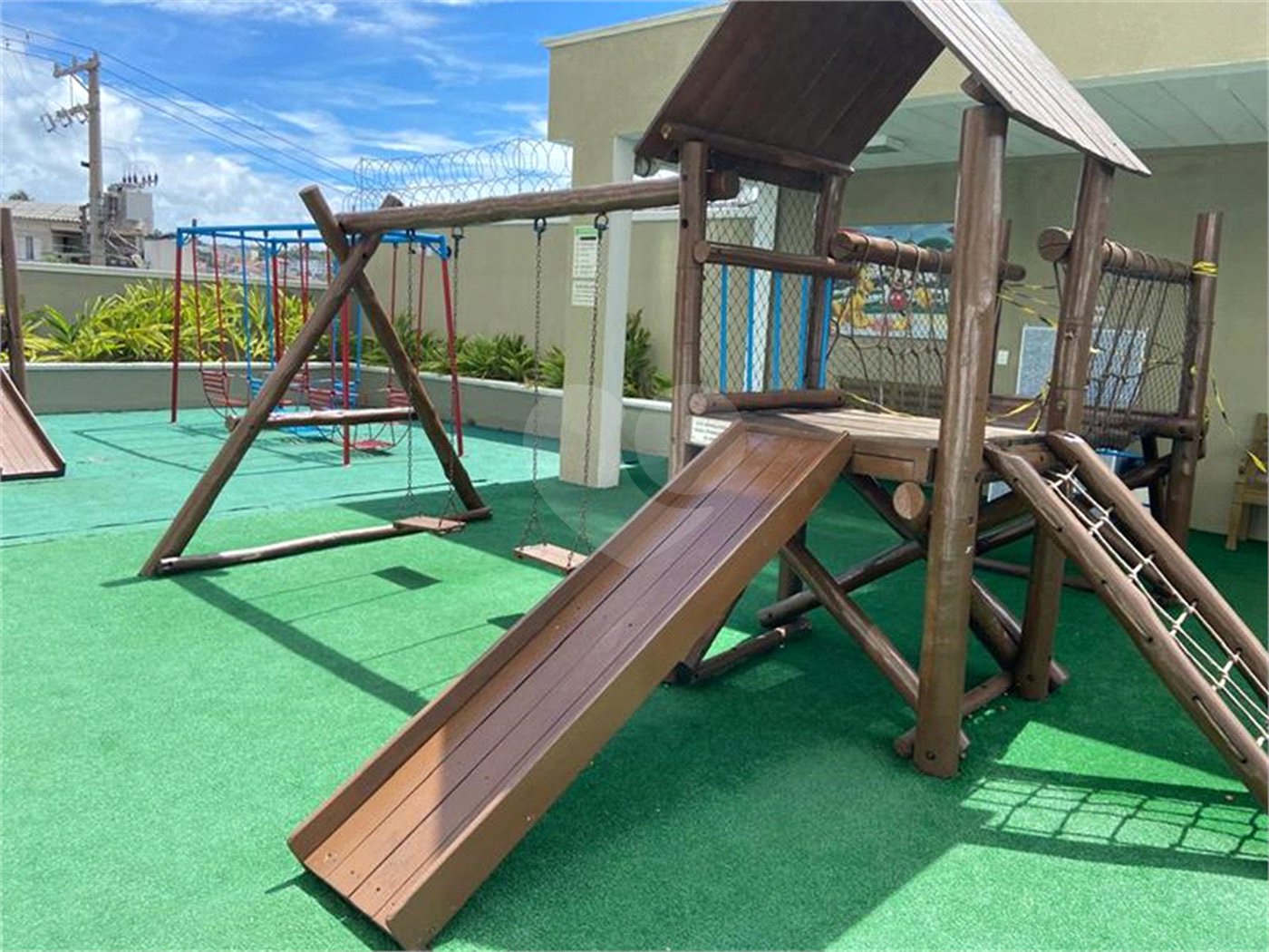 Apartamento à venda com 2 quartos, sendo 1 suíte, em Parque São Domingos, São Paulo, SP