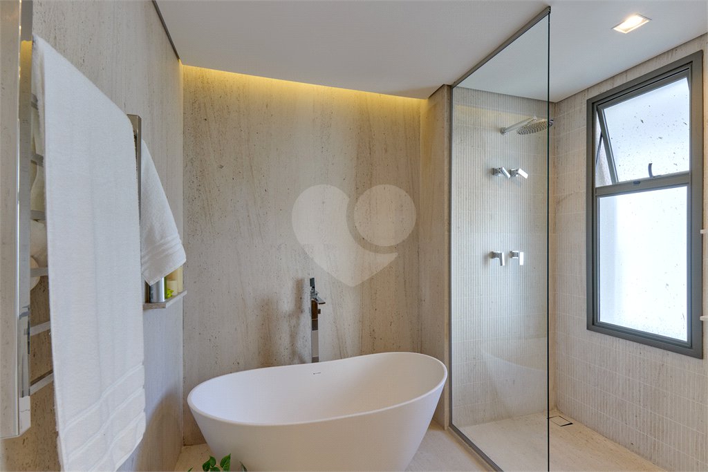 Apartamento à venda com 4 suítes em Brooklin, São Paulo, SP