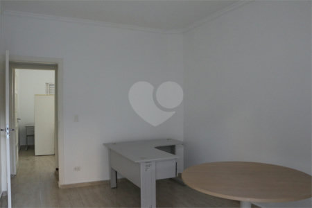Casa à venda com 2 quartos, sendo 1 suíte,  em Vila Moreira, São Paulo, SP