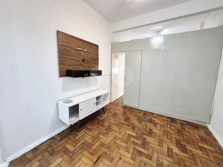 Kitnet à venda com 1 quarto em Leme, Rio de Janeiro, RJ