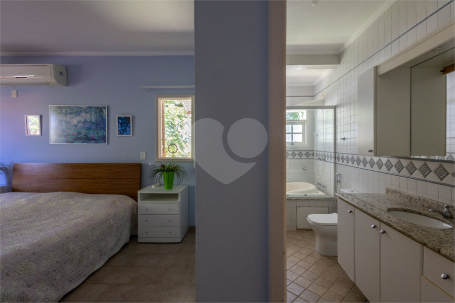 Casa à venda com 6 quartos, sendo 4 suítes, em Barequeçaba, São Sebastião, SP