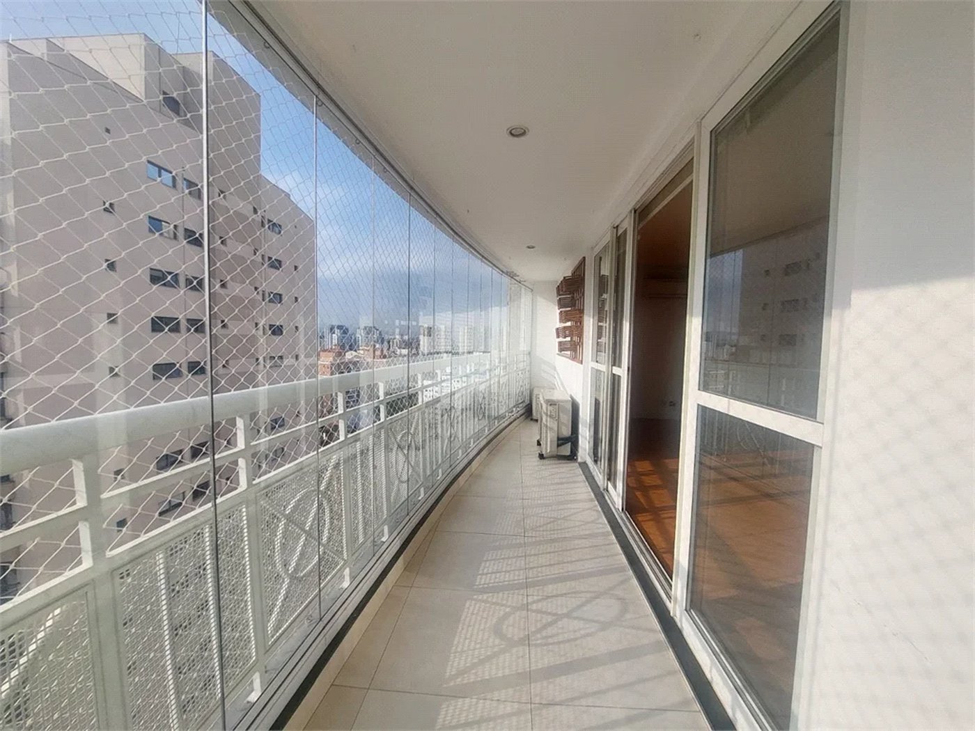 Apartamento à venda com 3 quartos, sendo 2 suítes, em Vila Leopoldina, São Paulo, SP