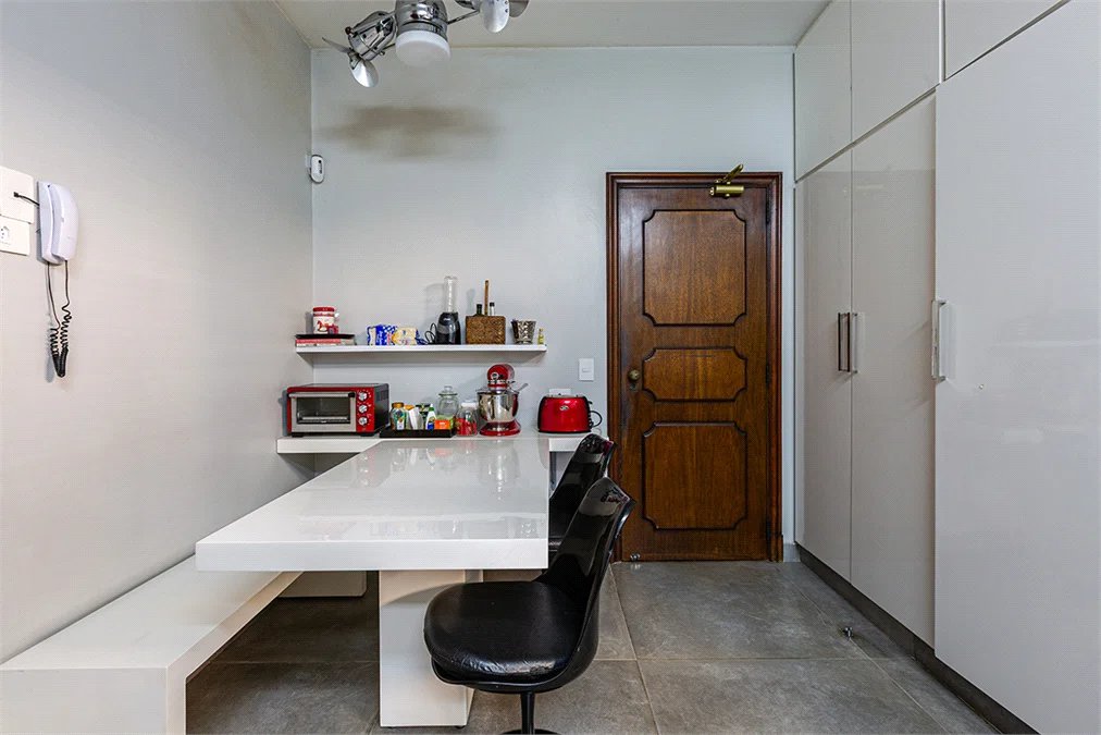 Casa Térrea à venda com 3 quartos, sendo 1 suíte, em Alto de Pinheiros, São Paulo, SP