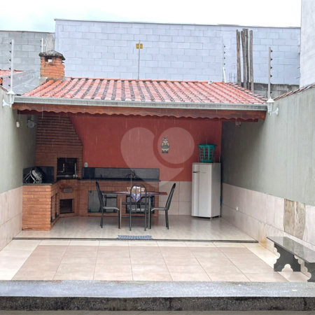 Casa à venda com 3 quartos em Cidade Boa Vista, Suzano, SP