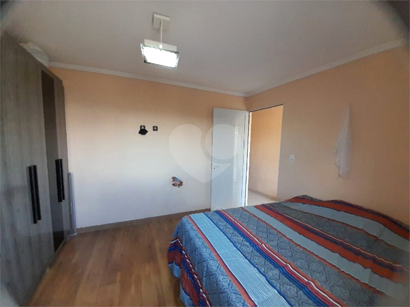 Sobrado à venda com 3 quartos, sendo 1 suíte,  em Saúde, São Paulo, SP
