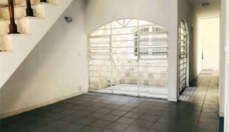 Sobrado à venda com 4 quartos, sendo 3 suítes,  em Vila Rosália, Guarulhos, SP