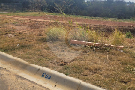Terreno à venda no condomínio Villa Trivento, Indaiatuba - SP