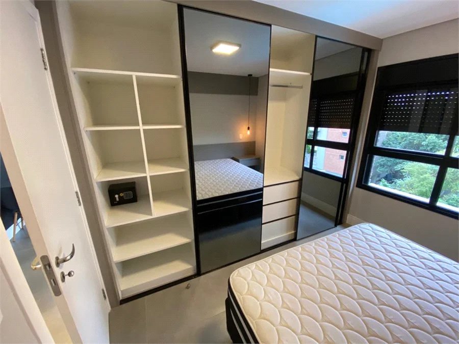 Apartamento à venda com 1 quarto em Pinheiros, São Paulo, SP