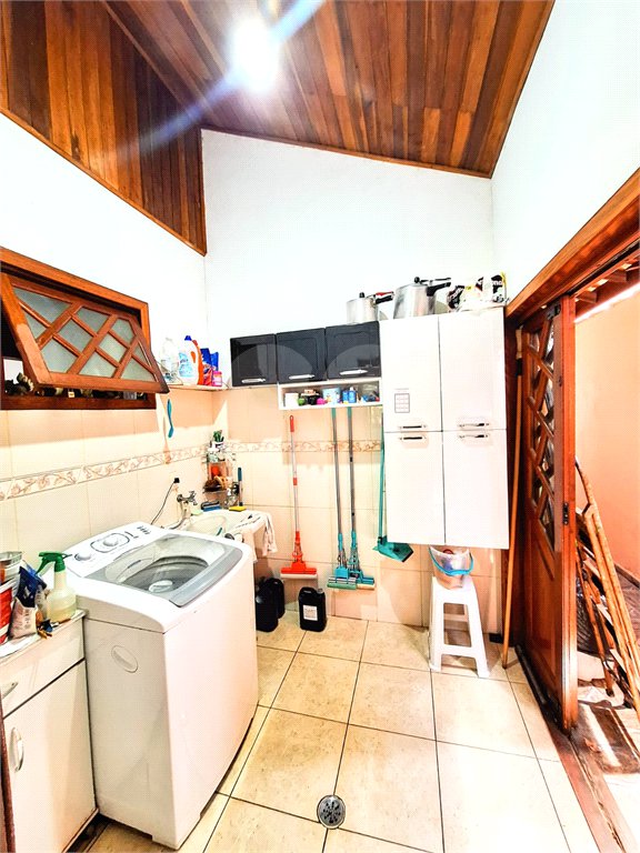Casa à venda com 3 quartos, sendo 1 suíte, em Mogi Moderno, Mogi das Cruzes, SP