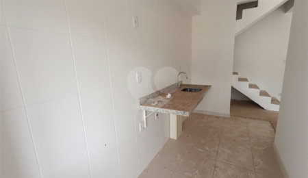 Apartamento à venda com 2 quartos, sendo 1 suíte,  em Bairro do Cambará, São Roque, SP