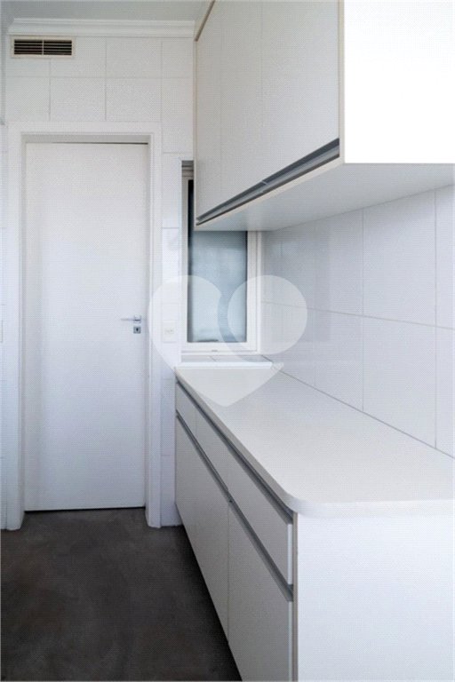 Apartamento à venda com 2 quartos, sendo 1 suíte, em Campo Belo, São Paulo, SP