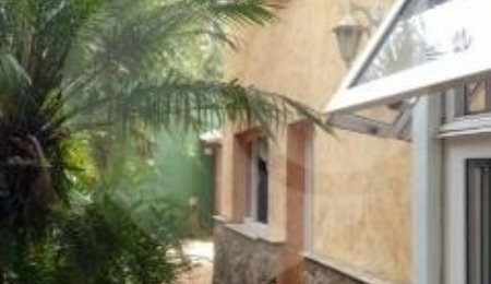 Sobrado à venda com 4 quartos, sendo 2 suítes,  em Alpes da Cantareira, Mairiporã, SP