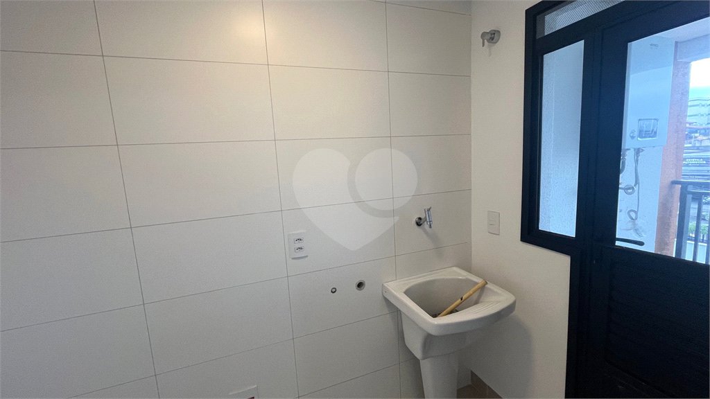 Apartamento à venda ou para alugar com 2 suítes em Alvinópolis, Atibaia, SP