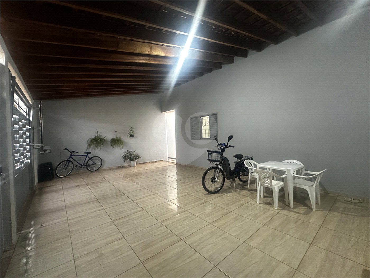 Casa à venda com 3 quartos, sendo 1 suíte,  em Jardim Alvorada, Três Lagoas, MS