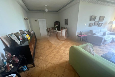 Apartamento à venda com 3 quartos, sendo 1 suíte, em Tijuca, Rio de Janeiro, RJ