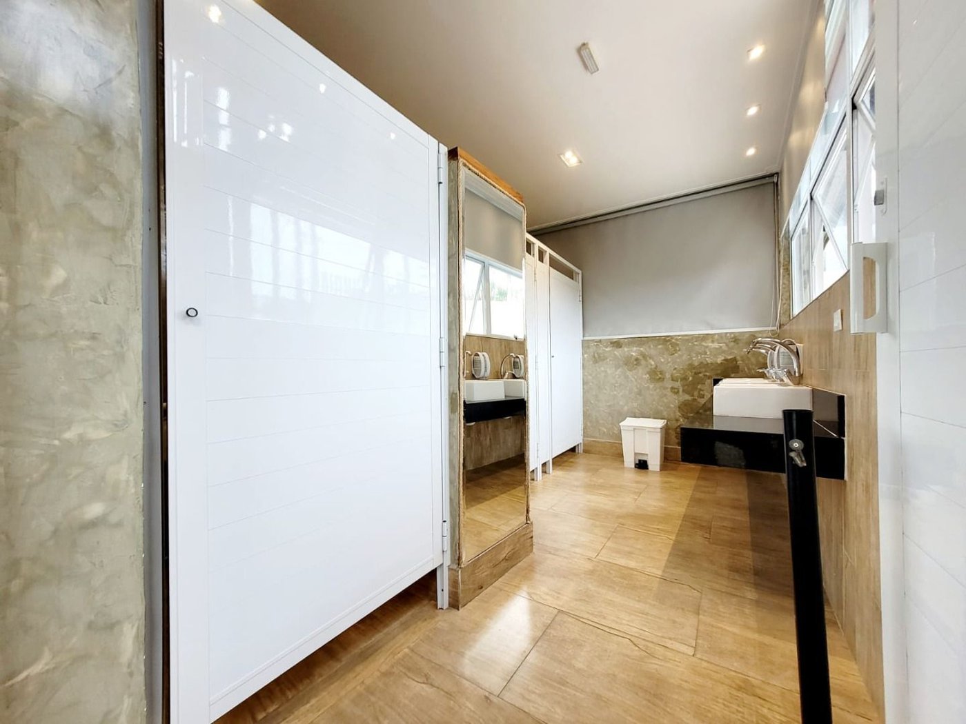 Terreno à venda, 1800 m² por R$ 4.700.000,00 - Ilha Porchat - São Vicente/SP
