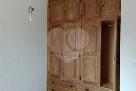 Casa à venda com 6 quartos, sendo 4 suítes,  no condomínio City Castelo, Itu - SP