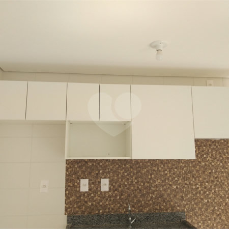 Apartamento à venda com 2 quartos em João Xxiii, Vinhedo, SP