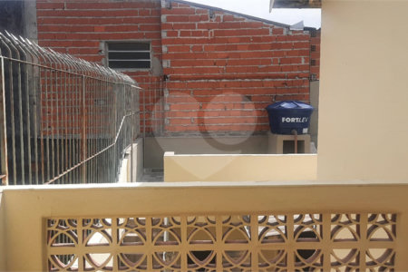 Sobrado à venda com 3 quartos em Rio Pequeno, São Paulo, SP