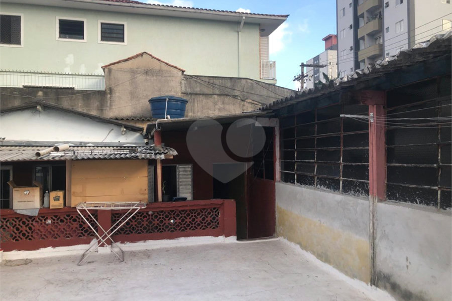 Casa Térrea à venda com 6 quartos, sendo 2 suítes, em Vila Mazzei, São Paulo, SP