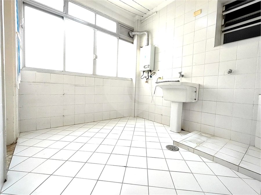 Apartamento à venda com 3 quartos, sendo 1 suíte, em Santana, São Paulo, SP