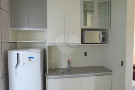 Apartamento à venda com 2 quartos, sendo 1 suíte,  em Vila Suissa, Mogi das Cruzes, SP