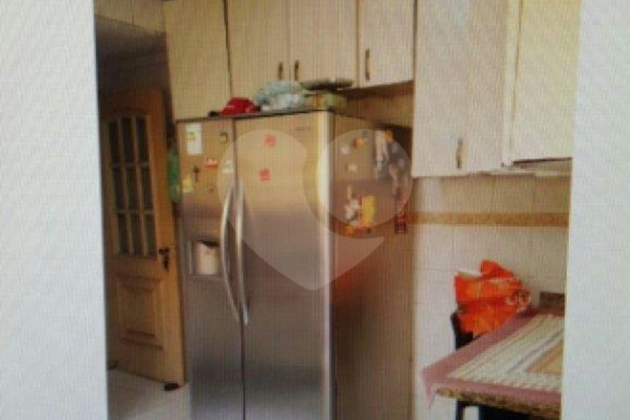 Sobrado à venda com 3 quartos, sendo 1 suíte, em Vila Prudente, São Paulo, SP