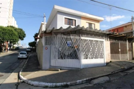 Sobrado à venda com 3 quartos, sendo 1 suíte, em Parque Vitória, São Paulo, SP