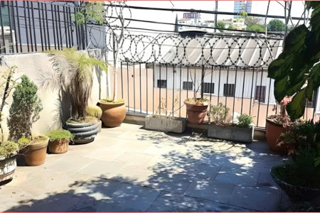 Casa à venda com 4 quartos, sendo 1 suíte, em Jardim Monte Kemel, São Paulo, SP
