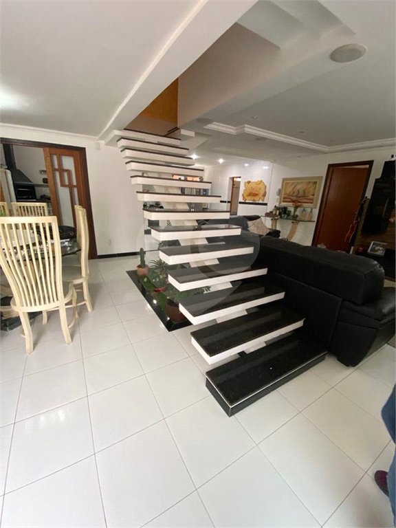 Casa à venda ou para alugar com 4 quartos, sendo 2 suítes, em Vila Rosália, Guarulhos, SP