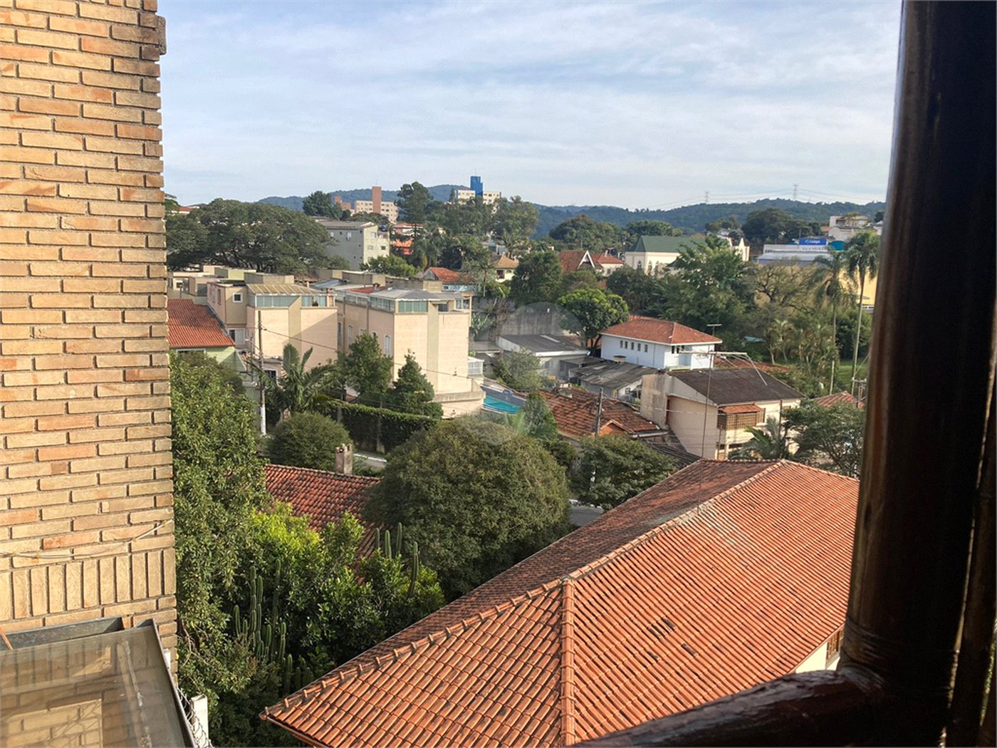 Casa à venda com 3 quartos, sendo 1 suíte, no condomínio Barbará II, São Paulo - SP