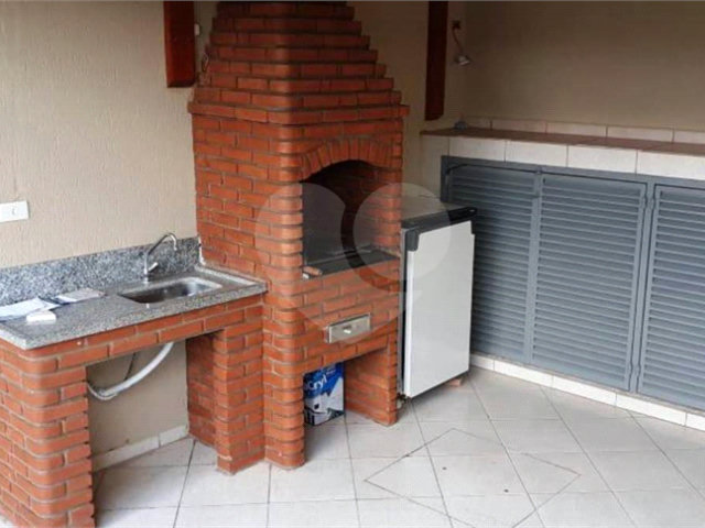 Casa à venda com 3 quartos, sendo 1 suíte,  no condomínio Villagio de Lucca II, São Paulo - SP