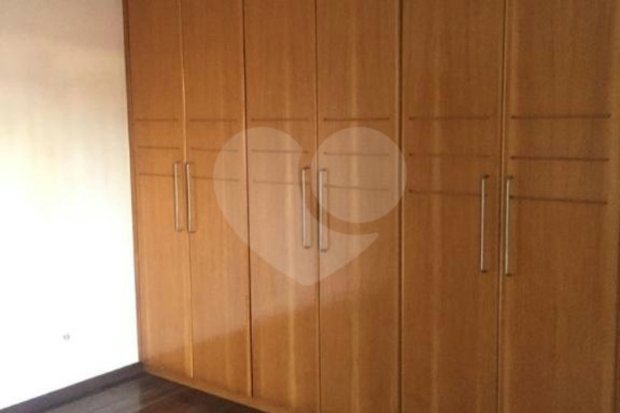 Sobrado à venda com 4 quartos, sendo 2 suítes, em Água Fria, São Paulo, SP