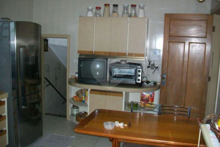 Casa à venda com 3 quartos, sendo 2 suítes, em Santana, São Paulo, SP