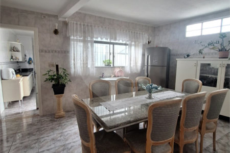 Sobrado à venda com 3 quartos, sendo 1 suíte, em Vila Santa Terezinha (zona Norte), São Paulo, SP
