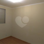 Apartamento no Condomínio Residencial Alcântara.