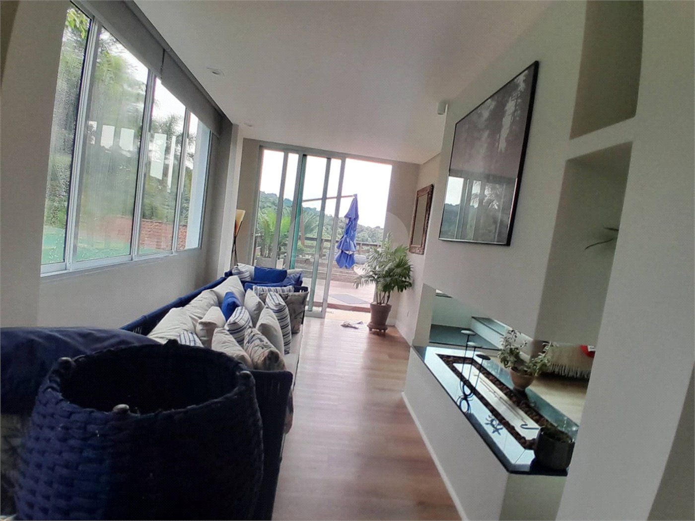 Casa à venda com 3 quartos, sendo 1 suíte,  no condomínio Alpes da Cantareira, Mairiporã - SP