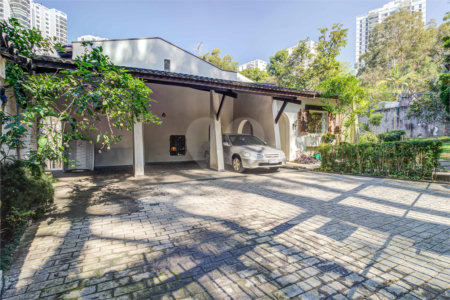 Casa à venda com 3 suítes em Jardim Marajoara, São Paulo, SP