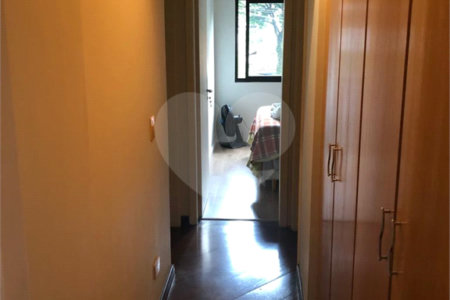 Apartamento à venda com 3 quartos, sendo 2 suítes, em Cerqueira César, São Paulo, SP