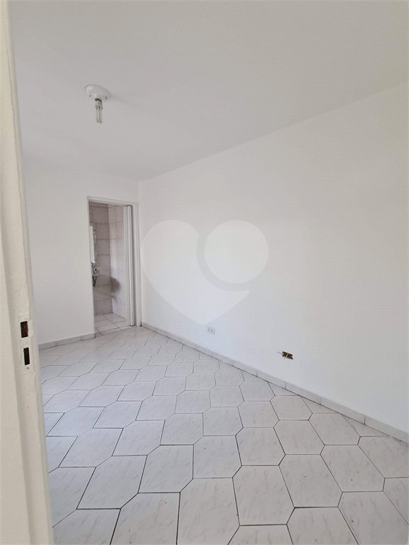 Sobrado à venda ou para alugar com 3 quartos, sendo 1 suíte, em Alto da Boa Vista, São Paulo, SP