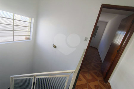 Casa à venda com 3 quartos, sendo 1 suíte, em Vila Vianelo, Jundiaí, SP