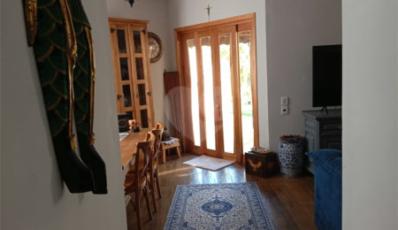 Casa à venda com 4 quartos, sendo 2 suítes,  em Guaxinduva, Atibaia, SP