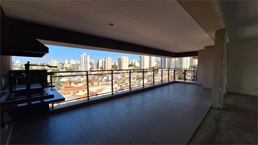 Apartamento à venda com 3 suítes em Vila Romana, São Paulo, SP