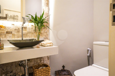 Apartamento à venda com 4 quartos, sendo 3 suítes, em Perdizes, São Paulo, SP