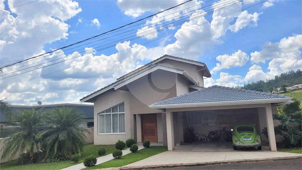 Casa em condomínio à venda com 4 suítes em Guaxinduva, Atibaia, SP